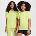 Nike Sportswear Older Kids' T-Shirt