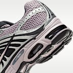 Yansıtıcı Vurgulara Sahip Nike Air Max Moto 2K Kadın Ayakkabısı