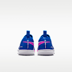 Nike Jr. Mercurial Vapor 16 Academy Düşük Bilekli Küçük/Genç Çocuk Kapalı Saha/Salon Kramponu