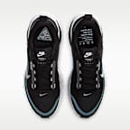 Nike Vomero 18 GORE-TEX Women's Waterproof Road Running Shoes With Reflective Design Accents