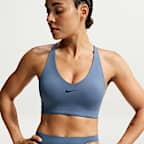 Bra deportivo Nike Universa con almohadilla de media sujeción para mujer
