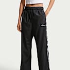 กางเกงขายาวแบบทอเอวปานกลางผู้หญิง Nike Sportswear Classic