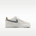 Nike Air Force 1 Older Kids' Shoes