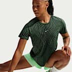 Nike Swift Camiseta de running de manga corta Aero-FIT - Mujer