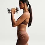Shorts de tiro medio de 5 cm con cordón de ajuste para mujer NikeSKIMS Satin Shine