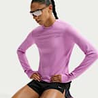 Playera de correr de manga larga de cuello redondo Dri-FIT UV para mujer Nike Swift