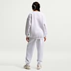 Nike Sportswear Studio oversized sweatshirt met ronde hals voor meisjes
