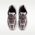 Nike Vomero 5 大童反光裝飾鞋款