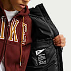 Nike Sportswear Windpuffer Storm-FIT dunparkas med hette og ledig passform til dame