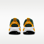 Nike Vomero 18 (Green Bay Packers) Men's NFL Road Running Shoes