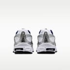 Γυναικεία παπούτσια Nike Air Max Moto 2K με ανακλαστικές πινελιές