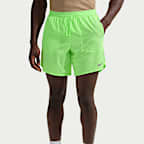 Shorts de correr Dri-FIT de 18 cm con forro de ropa interior para hombre Nike Stride