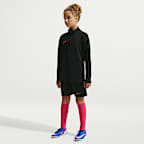 Nike Academy Older Kids' Dri-FIT Long-Sleeve 1/4-Zip Football Drill Top