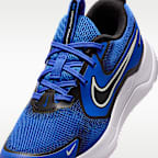 Nike Cosmic Runner Big Kids' Road Running Shoes