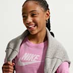 Nike Sportswear Older Kids' (Girls') Cropped T-Shirt