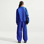 Pants Barrel de tiro medio holgados para mujer Nike Sportswear