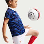 FFF 2026 Stadium Home Younger Kids' Nike Football Replica 3-Piece Kit
