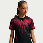 Canada Big Kids' Nike Dri-FIT Soccer Pre-Match Short-Sleeve Top