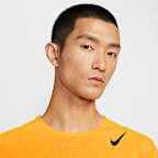 Nike AeroSwift 男款 Dri-FIT ADV 短袖跑步上衣