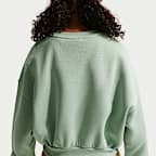 Sweatshirt de gola redonda com corte a direito Nike Sportswear Club Fleece para rapariga