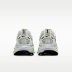 Γυναικεία παπούτσια για τρέξιμο σε δρόμο Nike Vomero 18