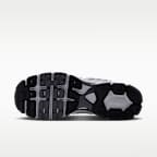 Nike Air Max Moto 2K Men's Shoes