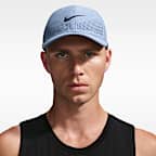 Gorra Swoosh con estructura Nike Dri-FIT ADV Club