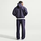 Pants de básquetbol Therma-FIT cepillados con dobladillo abierto para hombre Nike Standard Issue