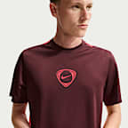 Nike Academy+ Men's Dri-FIT Short-Sleeve Soccer Top