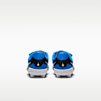 Nike Jr. Tiempo Legend 10 Club Younger Kids' Multi-Ground Low-Top Football Boot