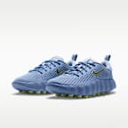 Nike Mind 002 Men's Pregame Shoes