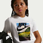 Playera para niños talla grande Nike Sportswear