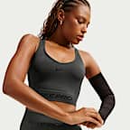 Camiseta de tirantes Dri-FIT cropped para mujer Nike Pro Seamless