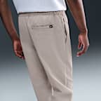 Nike Club Men's Woven Tapered Trousers