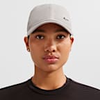 Nike Dri-FIT Club Unstructured Metal Swoosh Cap