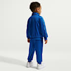 Conjunto infantil de 2 piezas Dri-FIT con ribetes y cierre completo Nike Propus Lifestyle