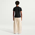 Nike Sportswear Older Kids' Pocket T-Shirt