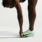 Nike Run Midweight Running No-Show Socks (1 Pair)