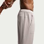 Pants de alto rendimiento Dri-FIT con protección contra los rayos UV para hombre Nike Primary NanoKnit