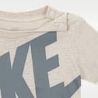 Nike Futura rompertje voor baby's (0-9 maanden)