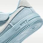Nike Force 1 Low LV8 EasyOn Younger Kids' Shoes