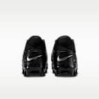 Nike Alpha Menace 4 Pro Football Cleats
