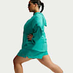 Shorts de correr Dri-FIT de tiro medio 2 en 1 para mujer (talla grande) Nike Swift