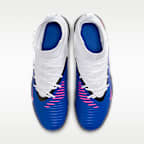 Tacos de fútbol para pasto sintético (turf) Nike Phantom 6 High Club