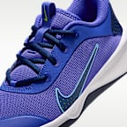 Nike Omni Multi-Court Big Kids' Indoor Court Shoes