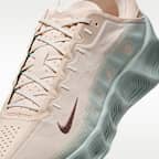 ナイキ エイバ ローバー シューズ