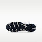 Nike Diamond Clutch Big Kids' Baseball Cleats