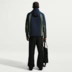 Casaco Windrunner em lã cardada com fecho completo e bloco de cor Nike Tech para homem