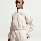 Γυναικείο ανάλαφρο ψηλόμεσο σορτς από ripstop ύφασμα σε ριχτή γραμμή Nike Sportswear