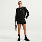 Short doublé à taille mi-basse 8 cm Dri-FIT Nike One pour femme